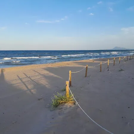 Апартаменты Sea View Даймус